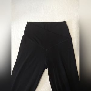 Aerie Crossover Flare Leggings Small